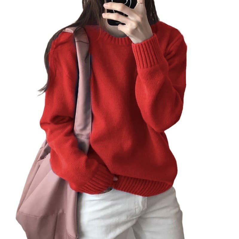 赤コーデ 赤コーデ ふんわり丸首シンプルニット