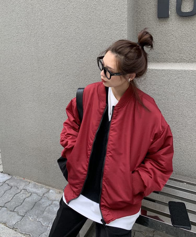 赤コーデ 赤コーデ ゆったりシルエットブルゾン