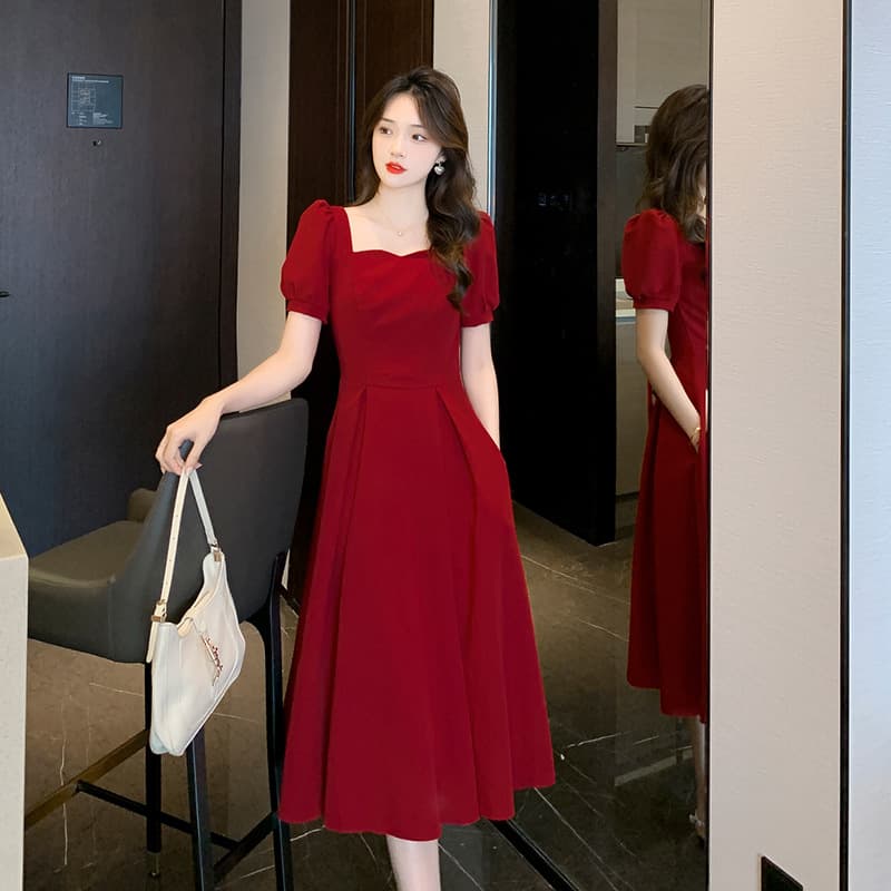 赤コーデ 赤コーデ 優美なバックリボンワンピース