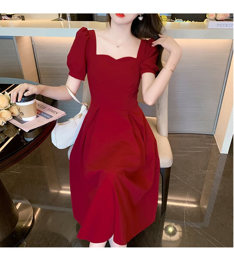 赤コーデ 赤コーデ 優美なバックリボンワンピース