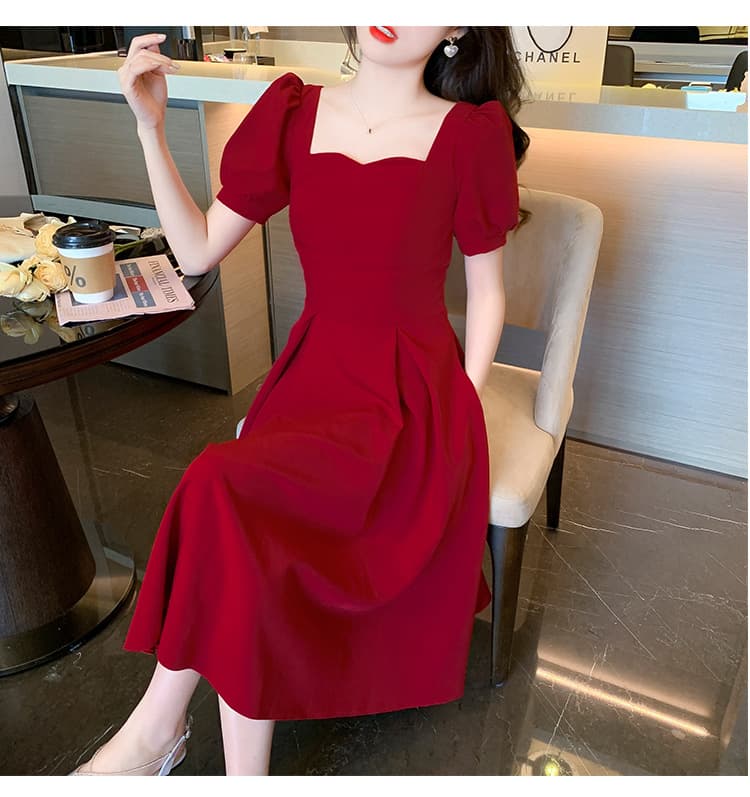 赤コーデ 赤コーデ 優美なバックリボンワンピース