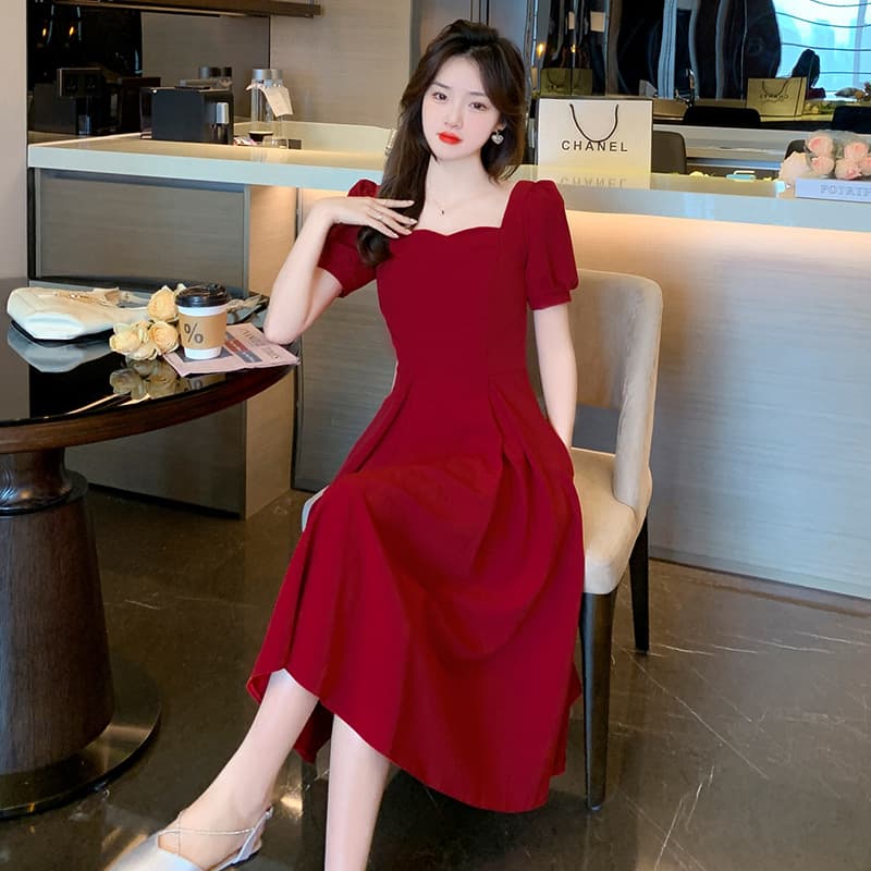赤コーデ 赤コーデ 優美なバックリボンワンピース