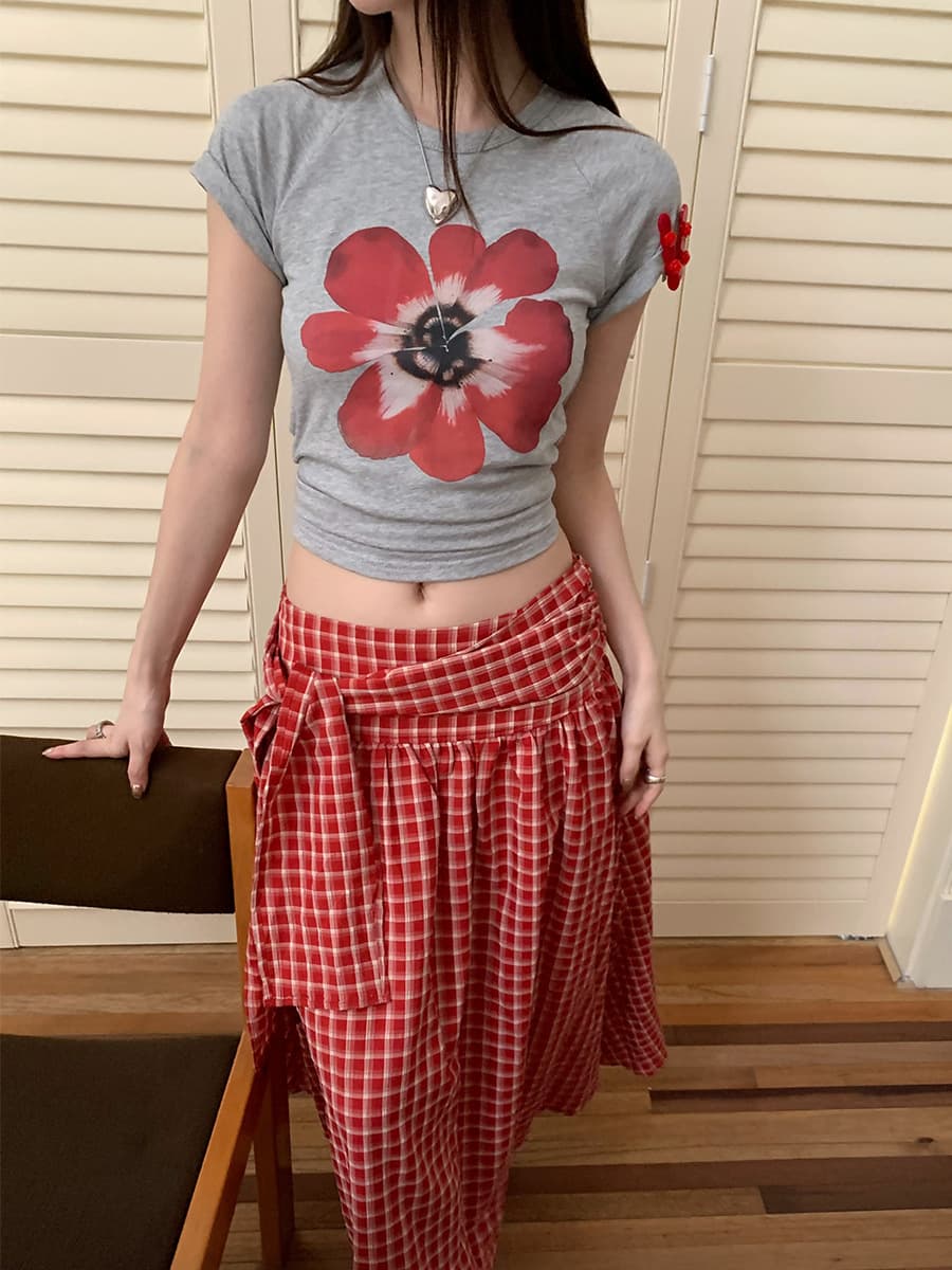 赤コーデ 赤コーデ 格子柄リボン付きロングスカート